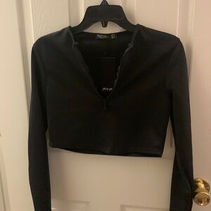 Black Long Sleeve Crop Top